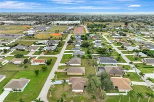 2134 SW 2nd Ct, Cape Coral, FL 33991 - Photo 28