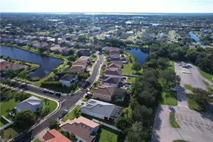 2073 Cape Heather Cir, Cape Coral, FL 33991 - Photo 38