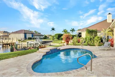 5510 Lancelot Ln, Cape Coral, FL 33914 - Photo 34