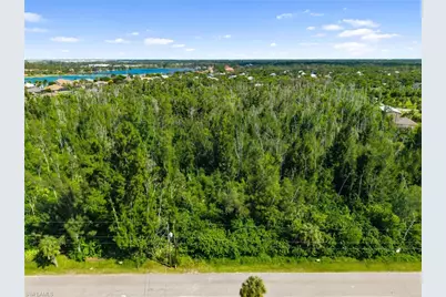 18181 Pioneer Rd, Fort Myers, FL 33908 - Photo 6