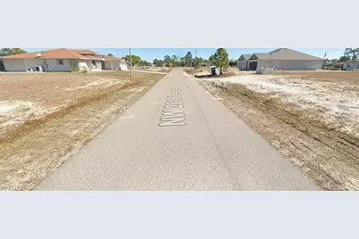 2416 NW 28th Ter, Cape Coral, FL 33993 - Photo 4