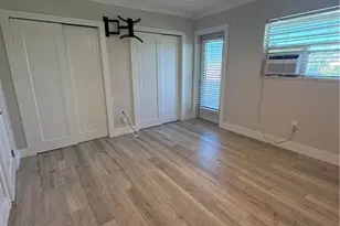 13150 Kings Point Dr, Fort Myers, FL 33919 - Photo 10