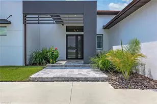 2106 SW 4th St, Cape Coral, FL 33991 - Photo 8