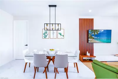 2005 Diplomat Pkwy W, Cape Coral, FL 33993 - Photo 22