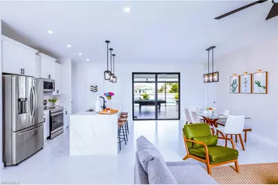 2005 Diplomat Pkwy W, Cape Coral, FL 33993 - Photo 18