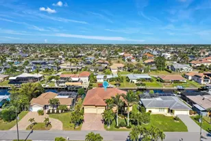 123 SW 54th St, Cape Coral, FL 33914 - Photo 4