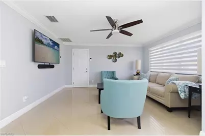 2619 SE 17th Ave, Cape Coral, FL 33904 - Photo 4