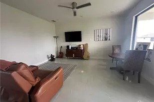 1613 N Gator Cir, Cape Coral, FL 33909 - Photo 6