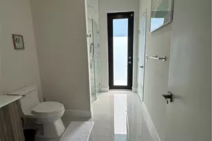 1613 N Gator Cir, Cape Coral, FL 33909 - Photo 24