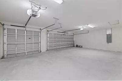 2201 NW 2nd Ave, Cape Coral, FL 33993 - Photo 34