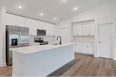 2201 NW 2nd Ave, Cape Coral, FL 33993 - Photo 8