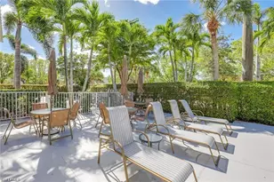 72 7th St S, Naples, FL 34102 - Photo 18