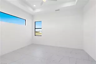 4002 NW 38th St, Cape Coral, FL 33993 - Photo 12