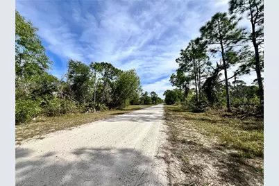 27079 Seeger Dr, Punta Gorda, FL 33955 - Photo 4