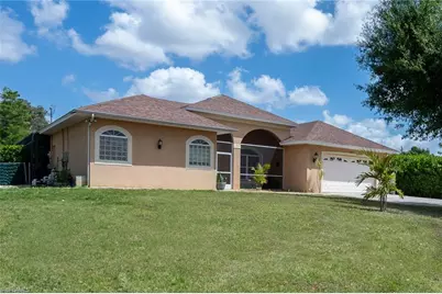 6817 Eagle St, Fort Myers, FL 33966 - Photo 2