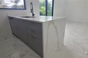 1631 NE 34th St, Cape Coral, FL 33909 - Photo 6