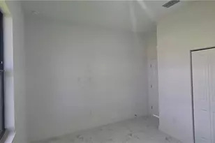 1631 NE 34th St, Cape Coral, FL 33909 - Photo 18