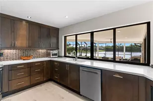 864 S Town and River Dr, Fort Myers, FL 33919 - Photo 10