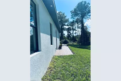 582 Eisenhower Blvd, Lehigh Acres, FL 33974 - Photo 30