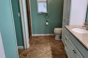 207 SE 47th Terrace, Cape Coral, FL 33904 - Photo 14