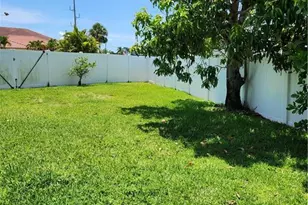 207 SE 47th Terrace, Cape Coral, FL 33904 - Photo 16