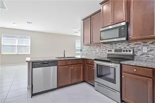 2173 Summersweet Dr, Alva, FL 33920 - Photo 14