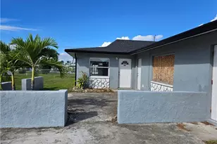 11314 Summerwinds Ct, Fort Myers, FL 33908 - Photo 4