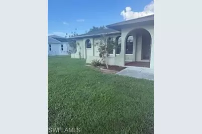 109 NE 20th Ct, Cape Coral, FL 33909 - Photo 1