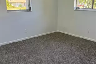 109 NE 20th Ct, Cape Coral, FL 33909 - Photo 2