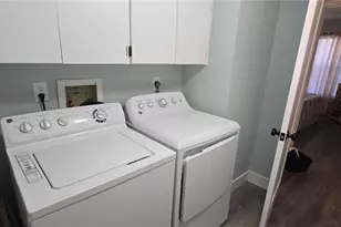 434 Tudor Dr, Cape Coral, FL 33904 - Photo 10