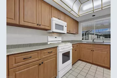 1413 SE 39th St, Cape Coral, FL 33904 - Photo 8