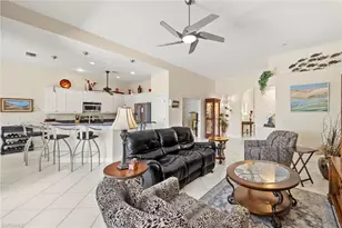 8913 Dartmoor Way, Fort Myers, FL 33908 - Photo 4