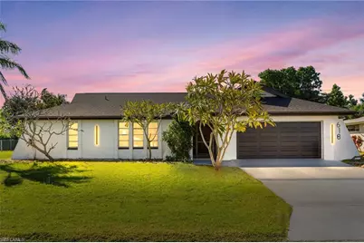 618 SE 28th Ter, Cape Coral, FL 33904 - Photo 1
