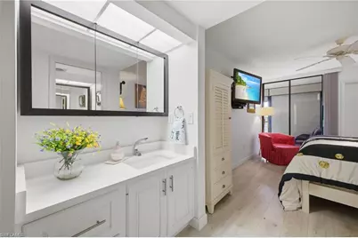 4604 Flagship Dr #103, Fort Myers, FL 33919 - Photo 12