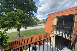 1708 Park Meadows Dr, Fort Myers, FL 33907 - Photo 2