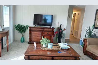 515 Blossom Ct, North Fort Myers, FL 33917 - Photo 4