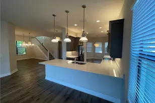 11537 Foxbriar Ln, Fort Myers, FL 33913 - Photo 2