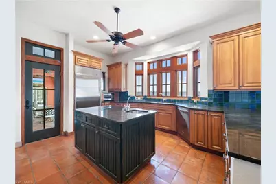 5844 Riverside Ln, Fort Myers, FL 33919 - Photo 16