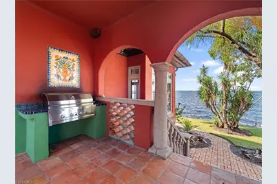 5844 Riverside Ln, Fort Myers, FL 33919 - Photo 50