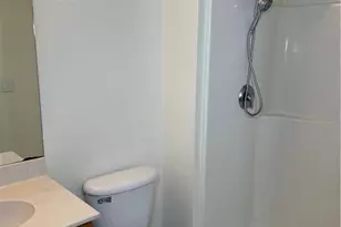 5280 Glenlivet Rd, Fort Myers, FL 33907 - Photo 10