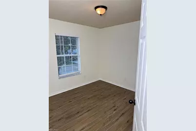 5280 Glenlivet Rd, Fort Myers, FL 33907 - Photo 12