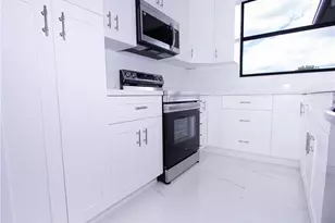 865 Chipley St, Lehigh Acres, FL 33974 - Photo 10