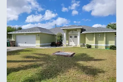 2728 SE 8th Ave, Cape Coral, FL 33904 - Photo 1