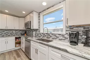 17711 Canal Cove Ct, Fort Myers Beach, FL 33931 - Photo 8