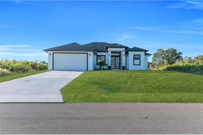 2705 68th St W, Lehigh Acres, FL 33971 - Photo 12