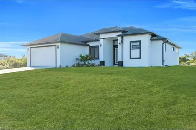 2705 68th St W, Lehigh Acres, FL 33971 - Photo 4