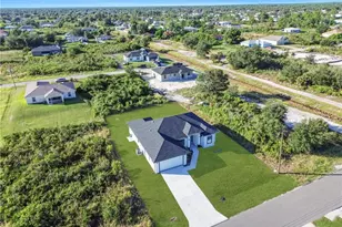 2705 68th St W, Lehigh Acres, FL 33971 - Photo 42