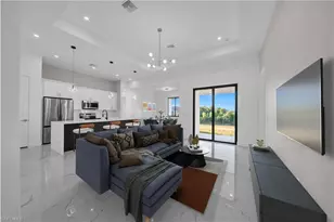 2705 68th St W, Lehigh Acres, FL 33971 - Photo 14