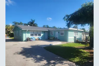 4707 Duera Mae Dr, Fort Myers, FL 33908 - Photo 2