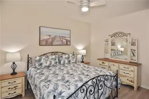 8076 Queen Palm Ln, Fort Myers, FL 33966 - Photo 24